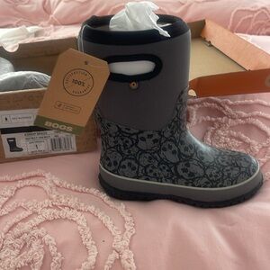 Kids Bogs winter boots size 1